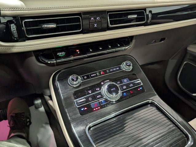 2021 Lincoln Nautilus Reserve AWD Turbo Panoroof Heated/Cooled Leather Nav Safety