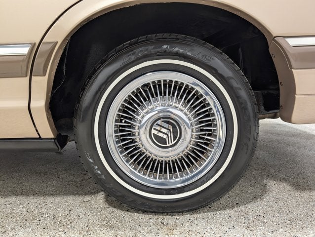 1993 Mercury Grand Marquis GS Clean Survivor Cloth Bench Woodgrain