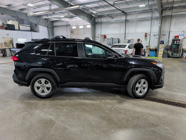 2020 Toyota RAV4 XLE AWD Adaptive Cruise Blind Spot Apple CarPlay LED Lights