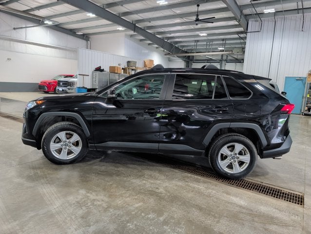 2020 Toyota RAV4 XLE AWD Adaptive Cruise Blind Spot Apple CarPlay LED Lights