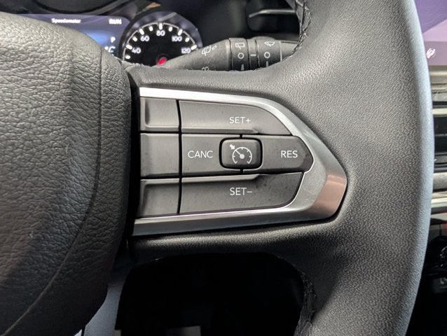 2024 Jeep Compass Latitude Lux Turbo 4WD Heated Leatherette Remote Start Safety Tech