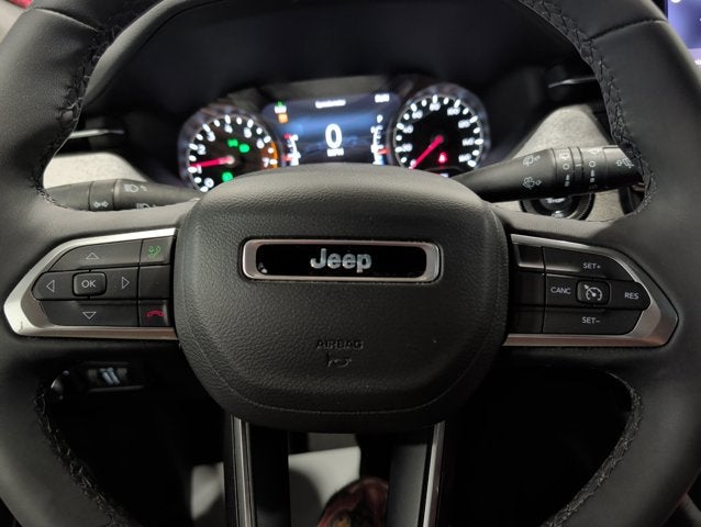 2024 Jeep Compass Latitude Lux Turbo 4WD Heated Leatherette Remote Start Safety Tech