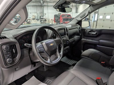 2024 Chevrolet Silverado 1500 Custom Preferred Equipment Group Tow Pkg TurboMax 4WD Standard Bed/Box