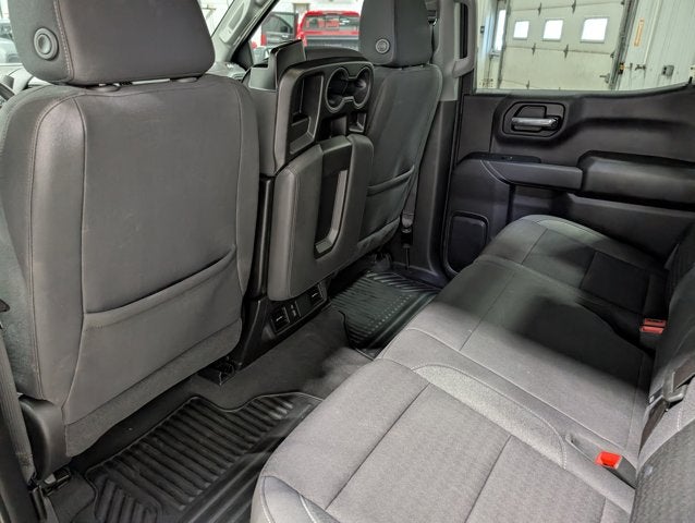 2024 Chevrolet Silverado 1500 Custom Preferred Equipment Group Tow Pkg TurboMax 4WD Standard Bed/Box