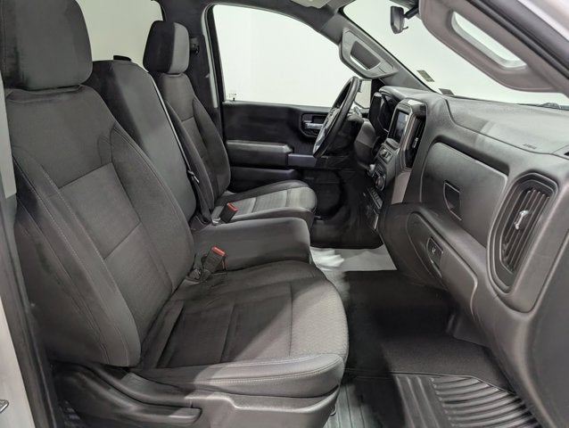 2024 Chevrolet Silverado 1500 Custom Preferred Equipment Group Tow Pkg TurboMax 4WD Standard Bed/Box