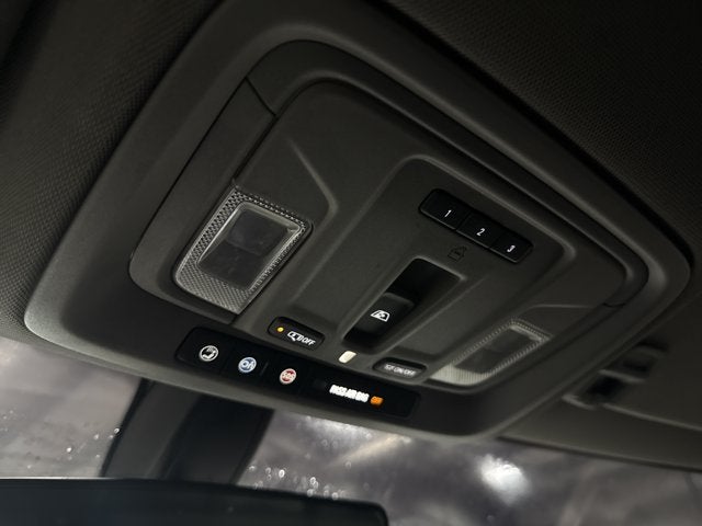 2021 Chevrolet Silverado 1500 LT Trail Boss 5.3L EcoTec3 V8 Safety Package Black