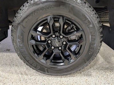 2024 Chevrolet Silverado 1500 LT Trail Boss Duramax Diesel Standard Box Bucket Seats 4WD