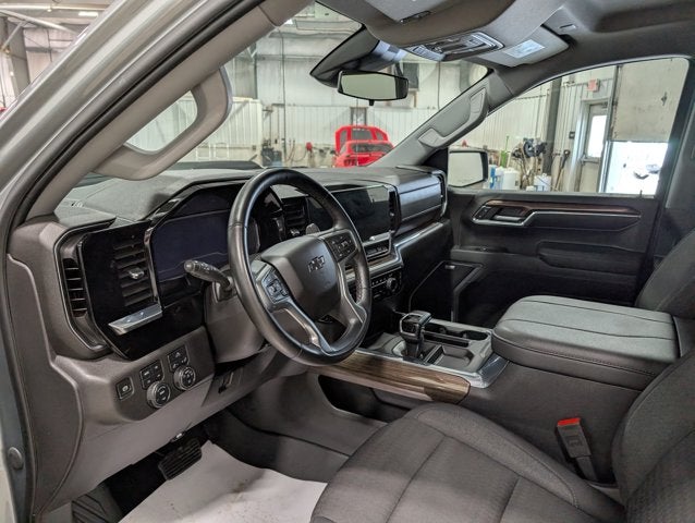 2024 Chevrolet Silverado 1500 LT Trail Boss Duramax Diesel Standard Box Bucket Seats 4WD