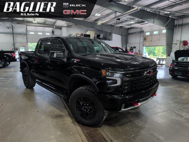 2023 Chevrolet Silverado 1500 ZR2 Crew Cab Short Bed 4WD Technology Package Black