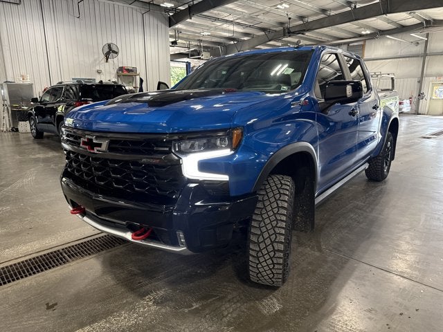 2023 Chevrolet Silverado 1500 ZR2 6.2L V8 Technology Package Glacier Blue Metallic