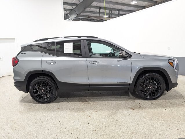 2023 GMC Terrain SLE 1.5L Turbo Elevation Edition Driver Convenience Package Sterling Metallic