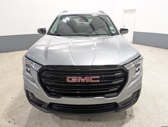 2023 GMC Terrain SLE 1.5L Turbo Elevation Edition Driver Convenience Package Sterling Metallic