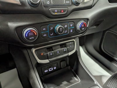 2024 GMC Terrain Base