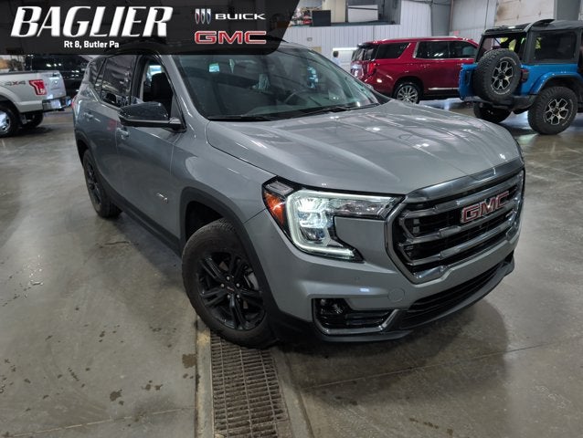 2024 GMC Terrain AT4 Tech Package Skyscape Roof Head Up Display AWD