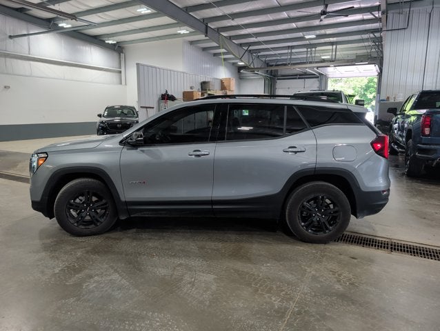 2024 GMC Terrain AT4 Tech Package Skyscape Roof Head Up Display AWD