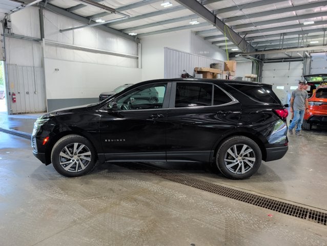 2024 Chevrolet Equinox LT 1.5L Turbo Driver Confidence II & Chevy Safety Assist Mosaic Black Metallic