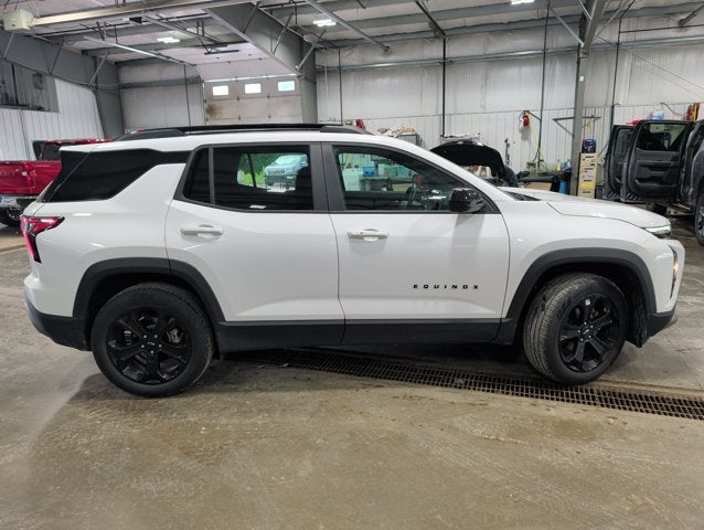 2025 Chevrolet Equinox AWD LT