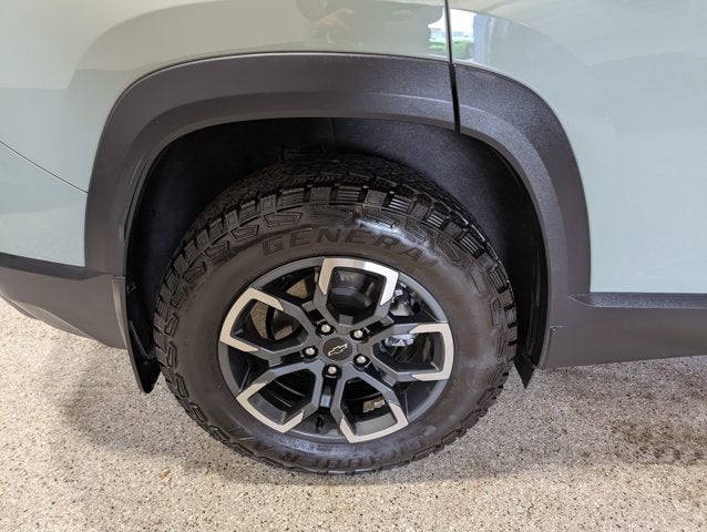 2025 Chevrolet Equinox AWD ACTIV 1.5L Turbo Safety and Technology Package Cacti Green