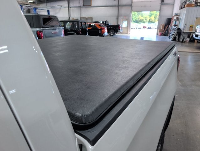2021 GMC Sierra 1500 SLT 5.3L EcoTec3 V8 X31 Off-Road Package White Frost Tricoat