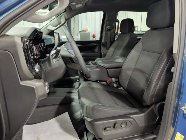 2024 GMC Sierra 1500 Elevation 5.3L V8 X31 Off-Road Package 10-Speed Tow Package