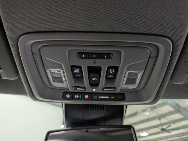 2026 GMC Sierra 1500 SLT Premium Plus 3.0L Turbo-Diesel Glacier White Tricoat