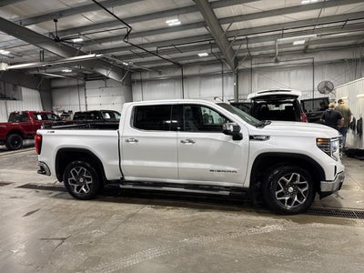 2023 GMC Sierra 1500 SLT 5.3L EcoTec3 V8 SLT Premium X31 Off-Road White Frost Tricoat