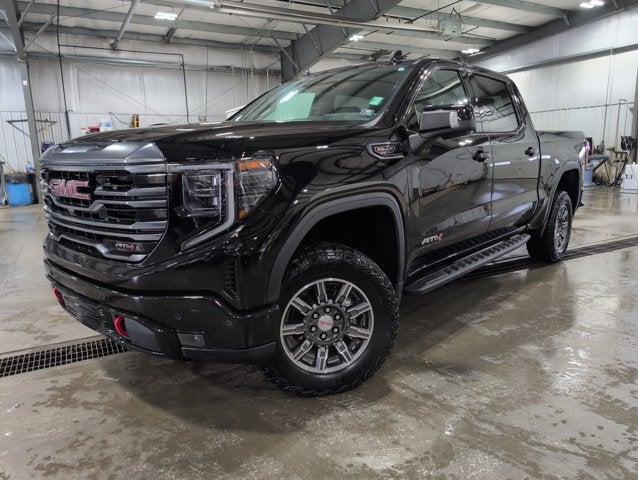 2024 GMC Sierra 1500 AT4 Premium Package Technology Package Sunroof 6.2L V8 Off Road
