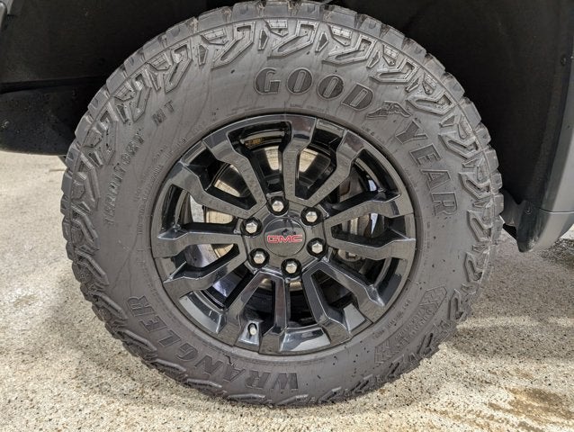 2023 GMC Sierra 1500 AT4X