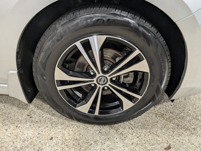 2022 Nissan Sentra SV Brilliant Silver FWD Premium Cloth Adaptive Cruise Blind Spot