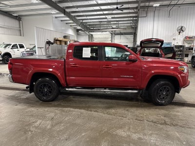 2022 Toyota Tacoma 4WD SR