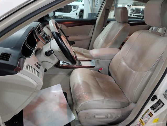 2011 Toyota Avalon Base