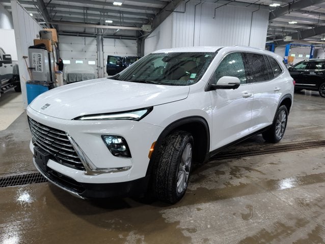 2025 Buick Enclave Preferred Turbo AWD Power Pkg 30in Screen HUD Tow Pkg