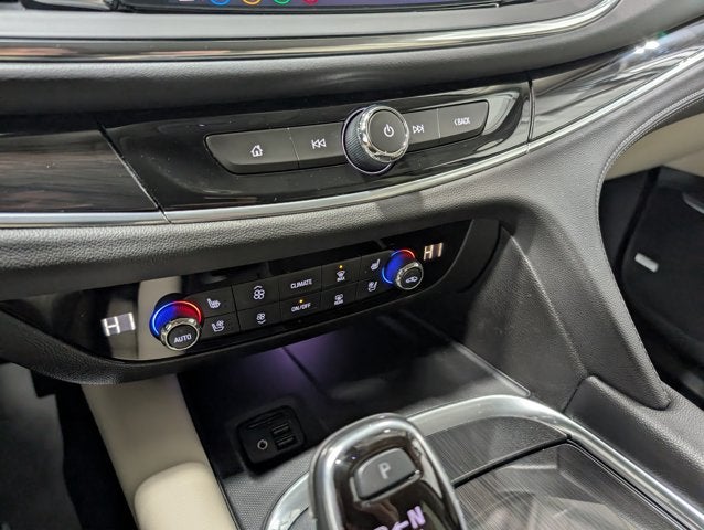 2021 Buick Enclave Premium AWD Nav SurroundVision White Frost Leather Bose 3rd Row