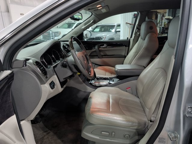 2017 Buick Enclave Leather 3.6L V6 Trailering Package Quicksilver Metallic