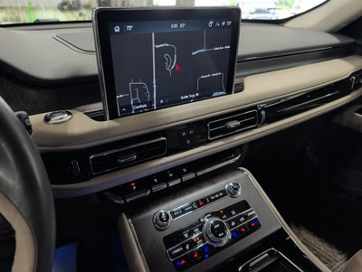 2022 Lincoln Aviator Reserve AWD Twin-Turbo 3.0L V6 Panoramic Roof & Active Safety
