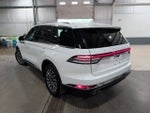 2022 Lincoln Aviator Reserve AWD Twin-Turbo 3.0L V6 Panoramic Roof & Active Safety