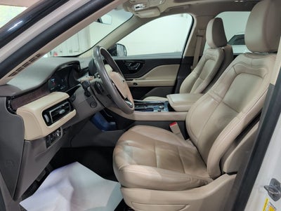 2022 Lincoln Aviator Reserve AWD Twin-Turbo 3.0L V6 Panoramic Roof & Active Safety