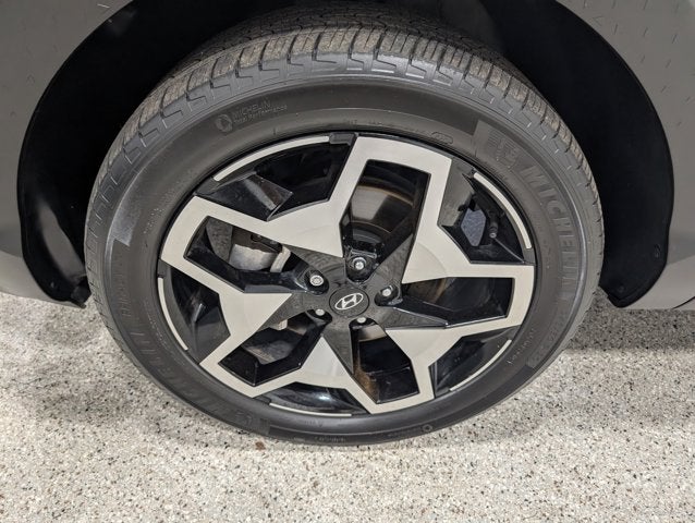 2024 Hyundai Santa Cruz Limited AWD Sunroof Heated/Ventilated Leather 360 Camera Tonneau Cover