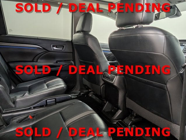 2018 Toyota Highlander SE