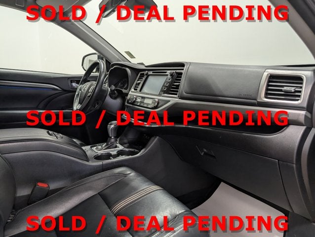 2018 Toyota Highlander SE
