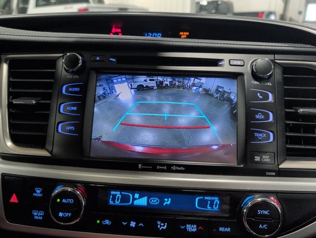 2019 Toyota Highlander SE AWD 3rd Row Luxury Sunroof Heated Leather Cruiser