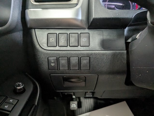 2019 Toyota Highlander SE AWD 3rd Row Luxury Sunroof Heated Leather Cruiser