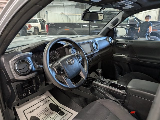 2016 Toyota Tacoma TRD Sport 3.5L V6 Standard Bed Cap