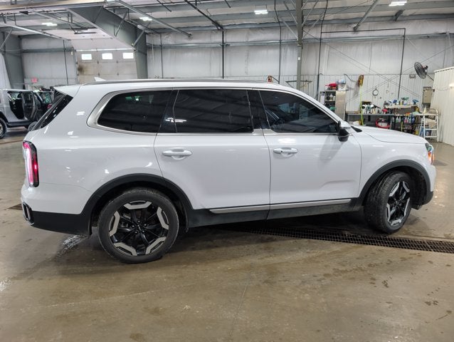 2024 Kia Telluride EX 3.8L V6 AWD EX Captains Chairs Package Glacial White Pearl