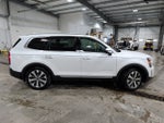 2020 Kia Telluride SAWD 8 Passenger Sunroof Heated Seats
