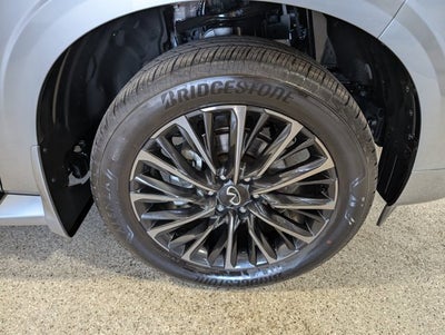 2026 INFINITI QX80 Autograph AWD with Premium Exterior & Cargo Packs Premium Two-Tone