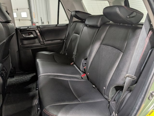 2020 Toyota 4Runner SR5 Adaptive Cruise 4WD Bucket Seats Tow Package
