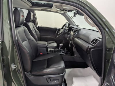 2020 Toyota 4Runner SR5 Adaptive Cruise 4WD Bucket Seats Tow Package
