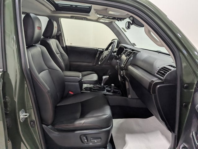 2020 Toyota 4Runner SR5 Adaptive Cruise 4WD Bucket Seats Tow Package