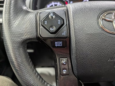 2020 Toyota 4Runner SR5 Adaptive Cruise 4WD Bucket Seats Tow Package
